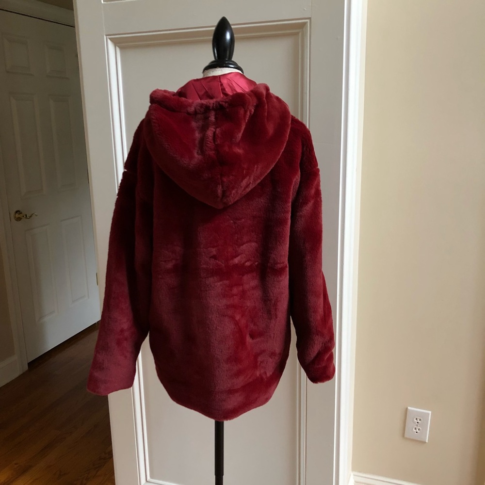Plush star patch faux fur Teddy coat wine Silver - Picture 8 of 8